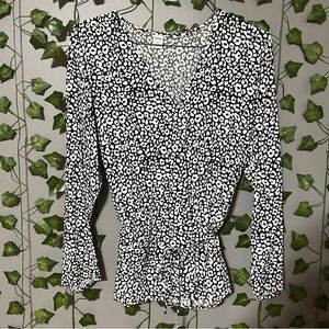 Old Navy long sleeve top